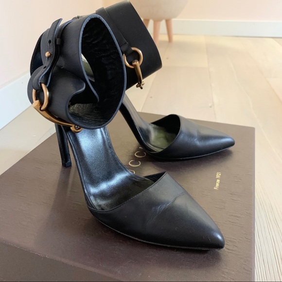 Gucci Shoes Ursula Leather Horsebit Closed Toe - Picture 10 of 10